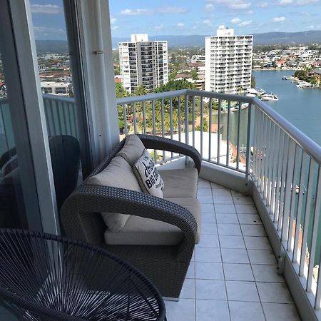 Moorings On Cavill Surfers Paradise Голд-Кост Экстерьер фото
