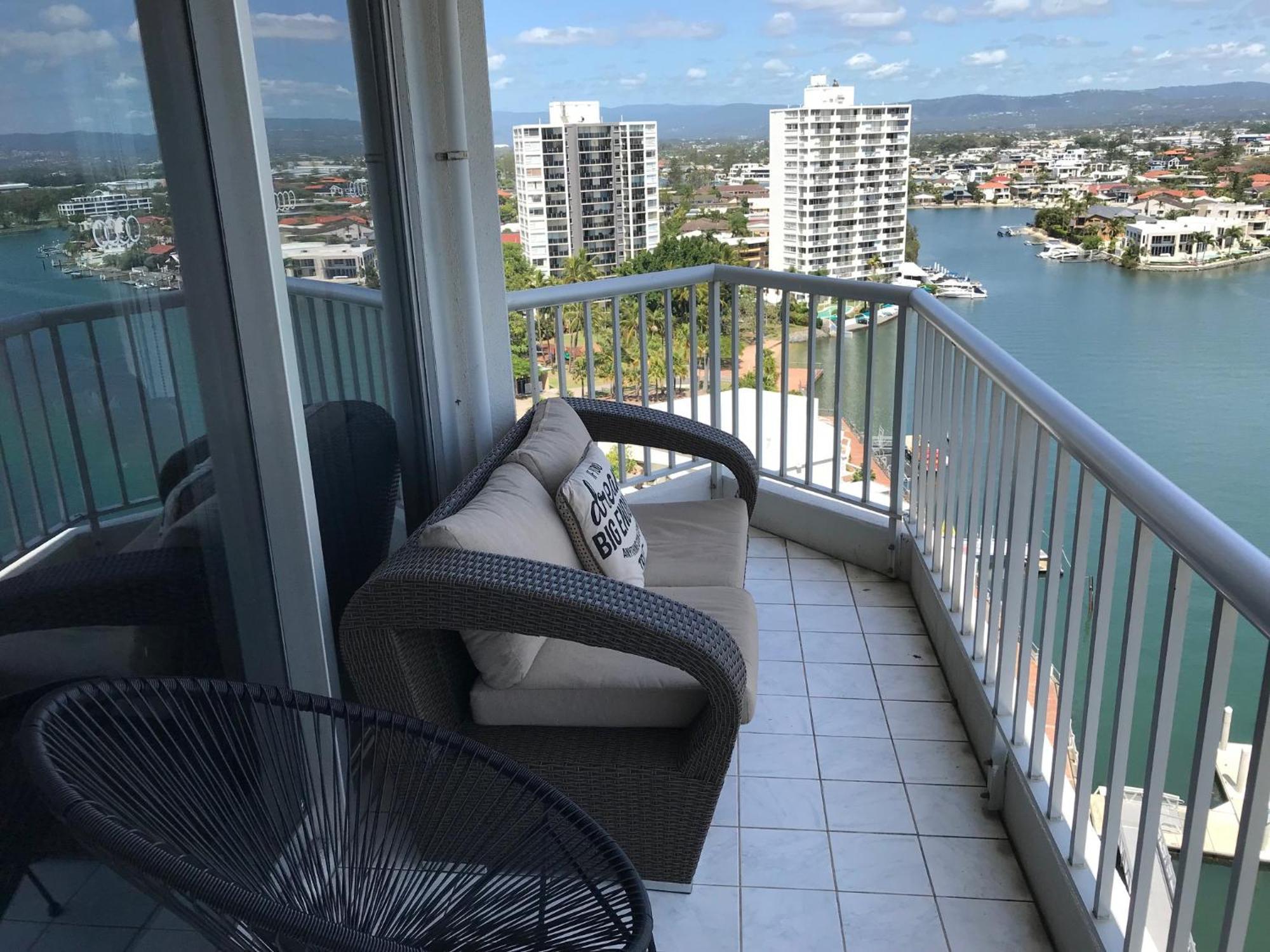 Moorings On Cavill Surfers Paradise Голд-Кост Экстерьер фото