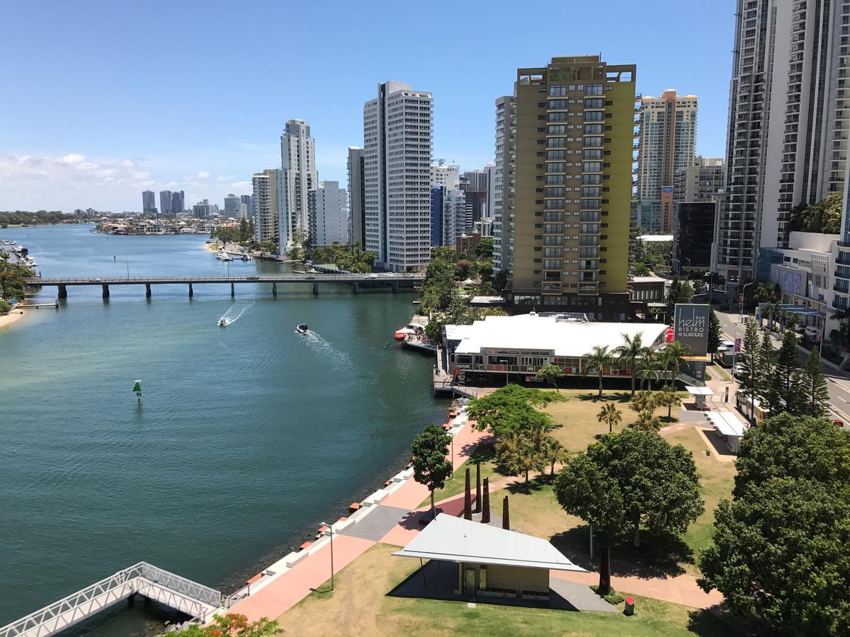 Moorings On Cavill Surfers Paradise Голд-Кост Экстерьер фото