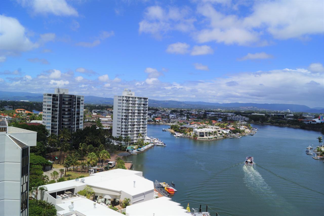 Moorings On Cavill Surfers Paradise Голд-Кост Экстерьер фото