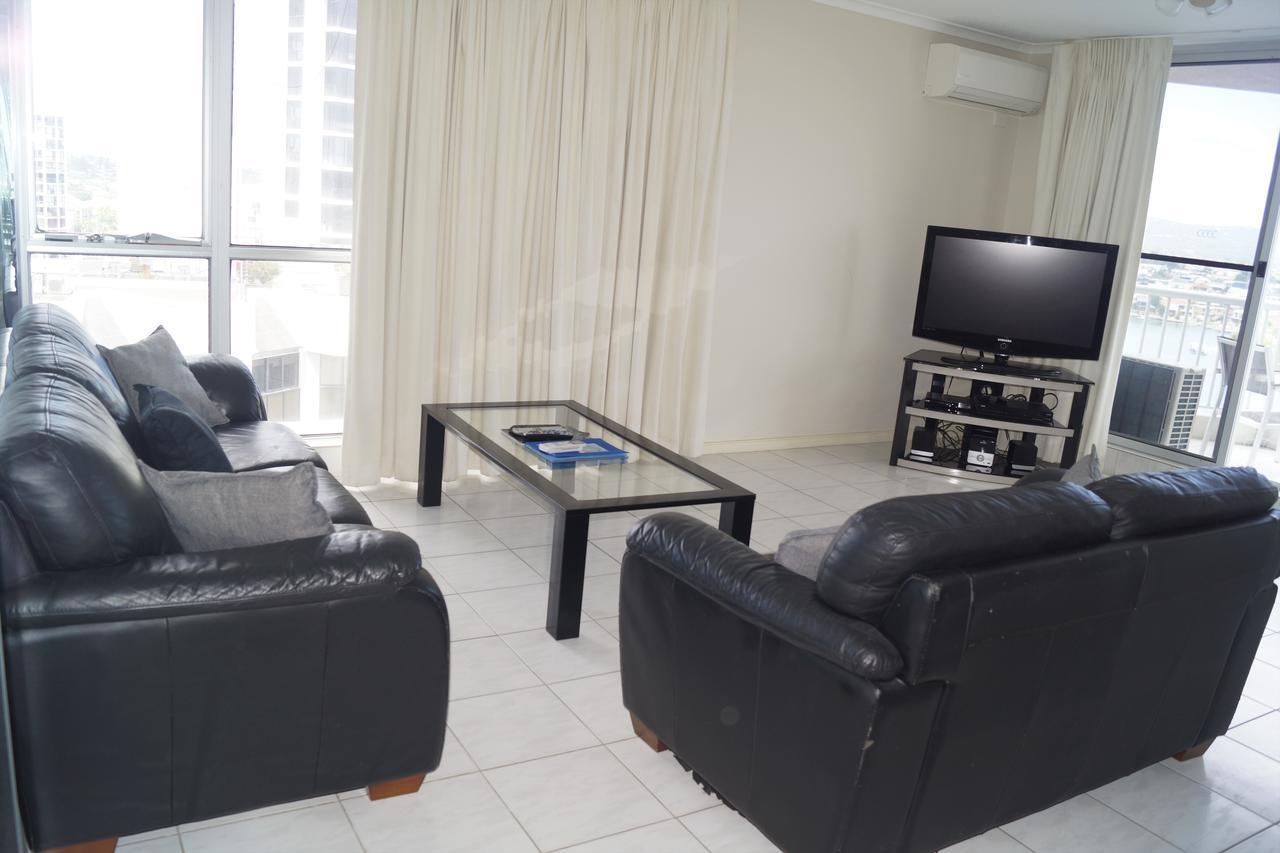 Moorings On Cavill Surfers Paradise Голд-Кост Экстерьер фото